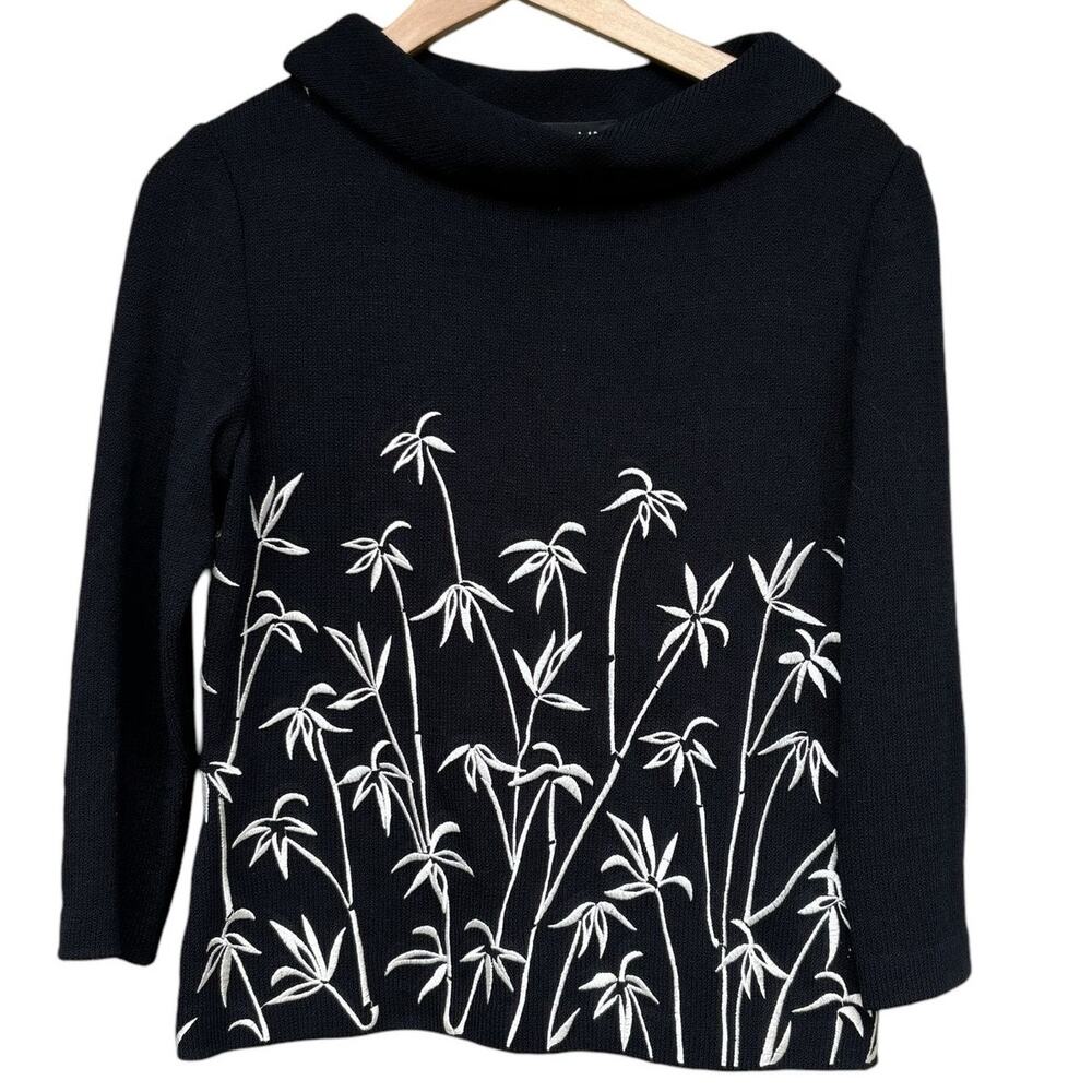 Vintage St. John Collection Sweater Size 2 Black with White Embroidery